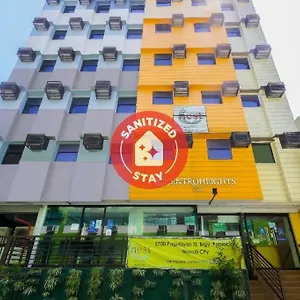 Capital O 860 Nest Nano Makati Hotel Makati City