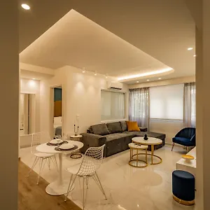 urban-luxury-suites.hotels-of-thessaloniki.com/